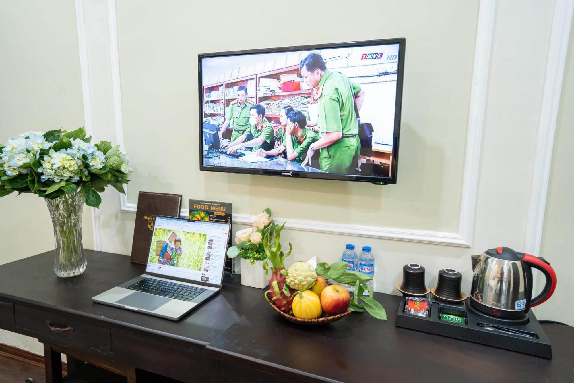 Ha Noi Lake View Hotel & Travel Ανόι Εξωτερικό φωτογραφία