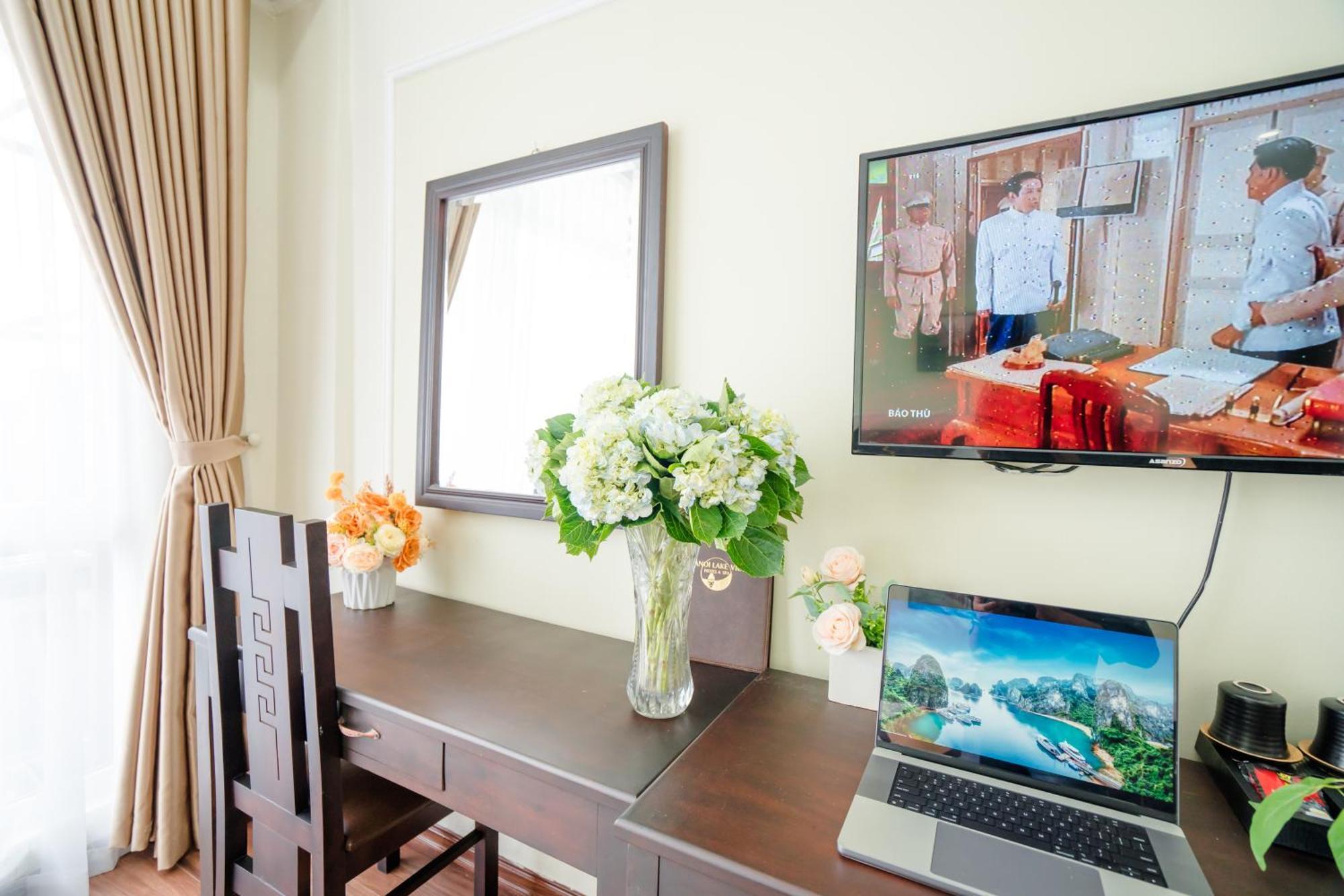 Ha Noi Lake View Hotel & Travel Ανόι Εξωτερικό φωτογραφία