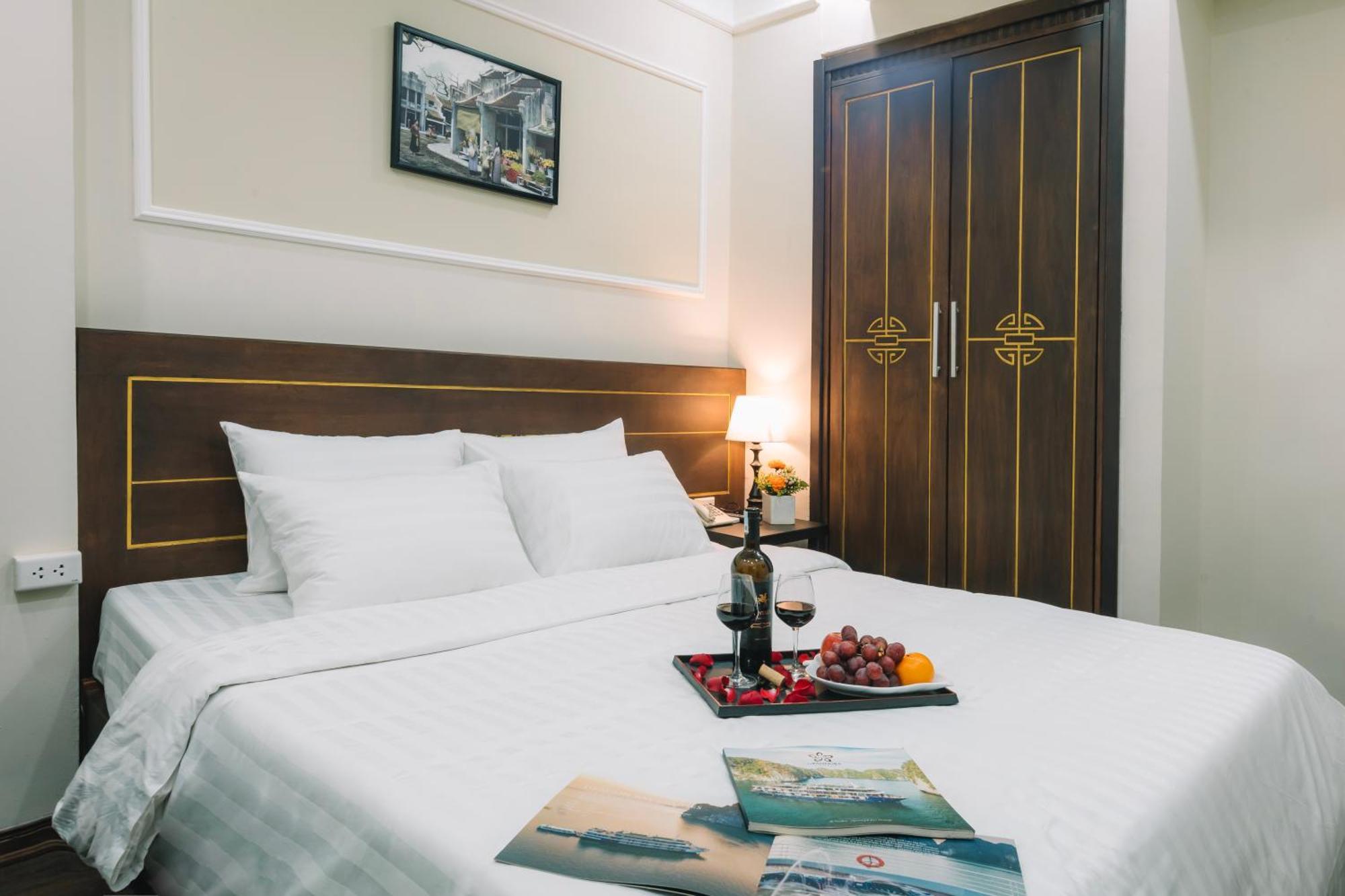 Ha Noi Lake View Hotel & Travel Ανόι Εξωτερικό φωτογραφία